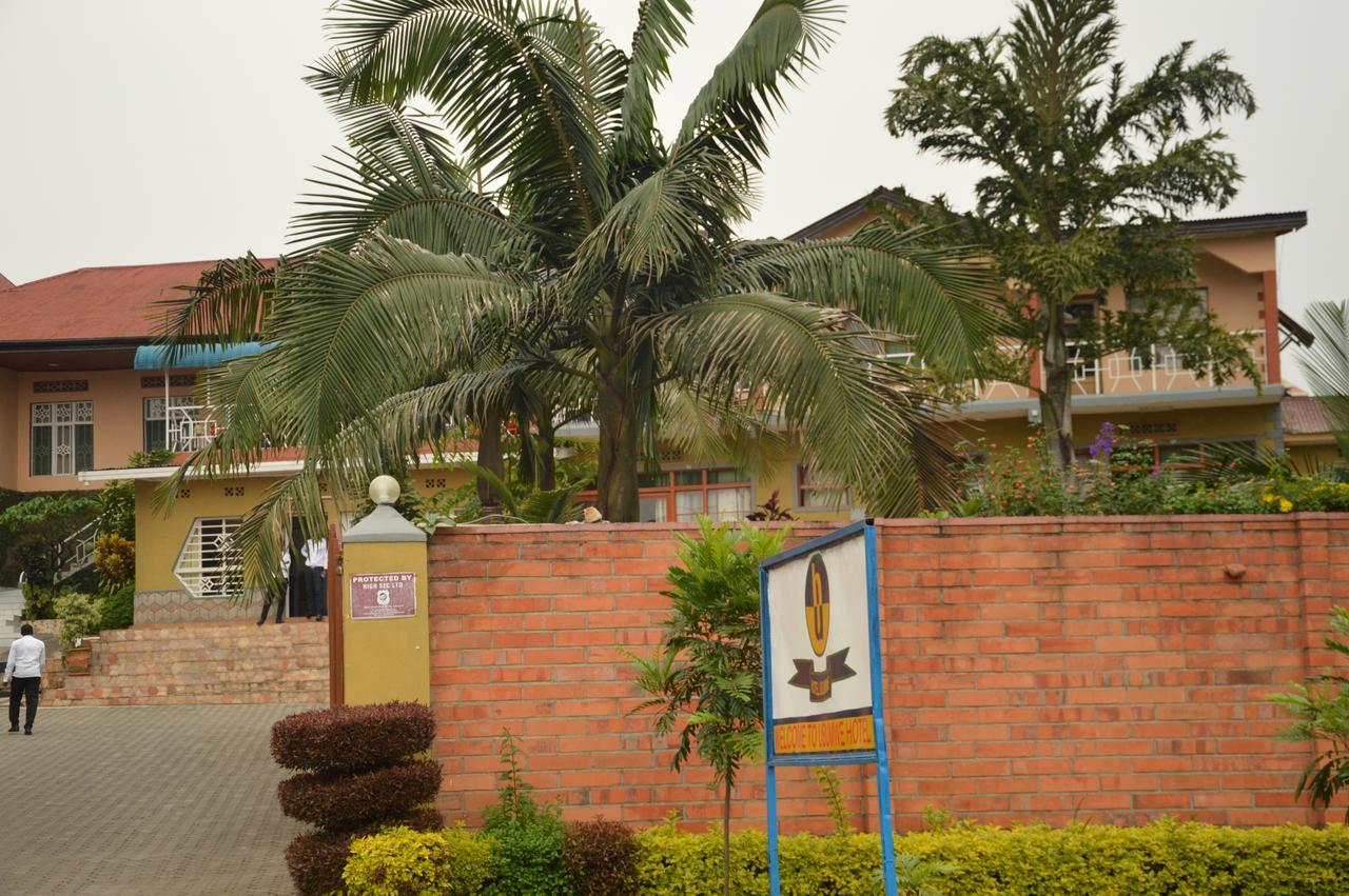 Ubumwe Hotel Gisenyi Exterior photo